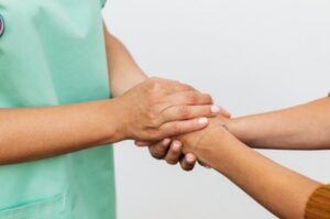 Read more about the article How to Choose a Hospice Provider Near You: Key Questions to Ask